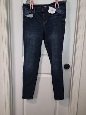 Old Navy Dark Wash Skinny Jeans